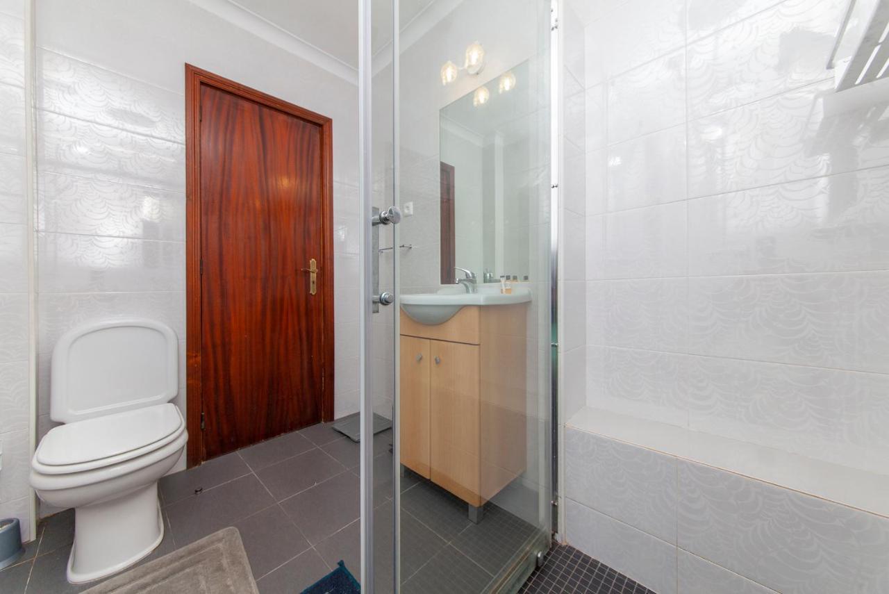 B18 - Village Street Apartment Lagos Zewnętrze zdjęcie